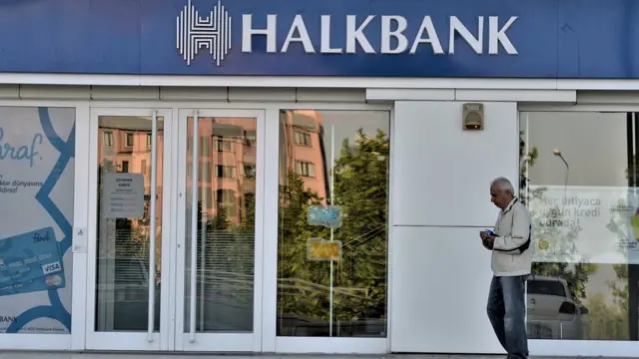 Devlet faizi ödüyor! Halkbank’tan bu yaş altına 300 bin TL kredi desteği