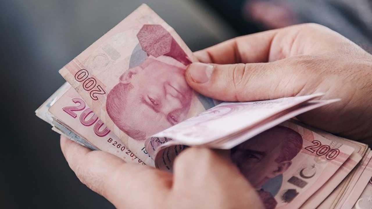 Üniversite öğrencilerine aylık 5800 TL destek için başvurular açıldı
